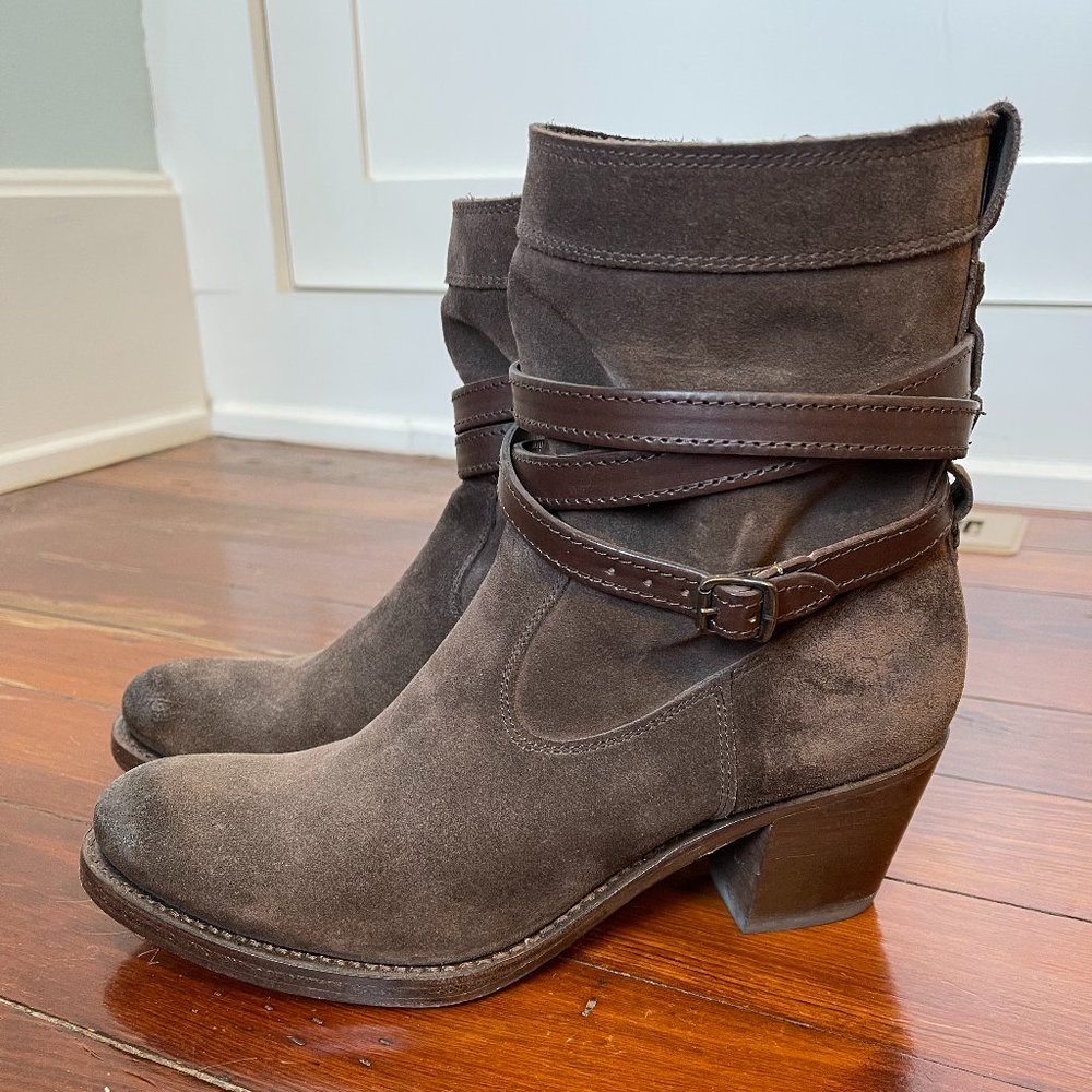 FRYE Women's Jane Strappy Short Boot, Charcoal, 8.5 M US